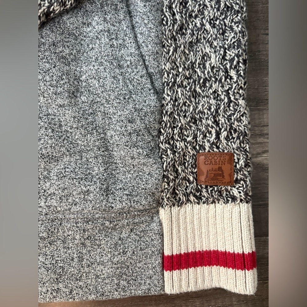 Roots Cabin Knit Hooded Salt and Pepper Sweater - Picture 2 of 6